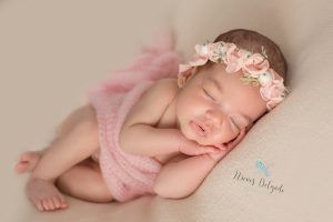 se-puede-realizar-una-sesion-de-newborn-a-un-bebe-con-problemas-salud